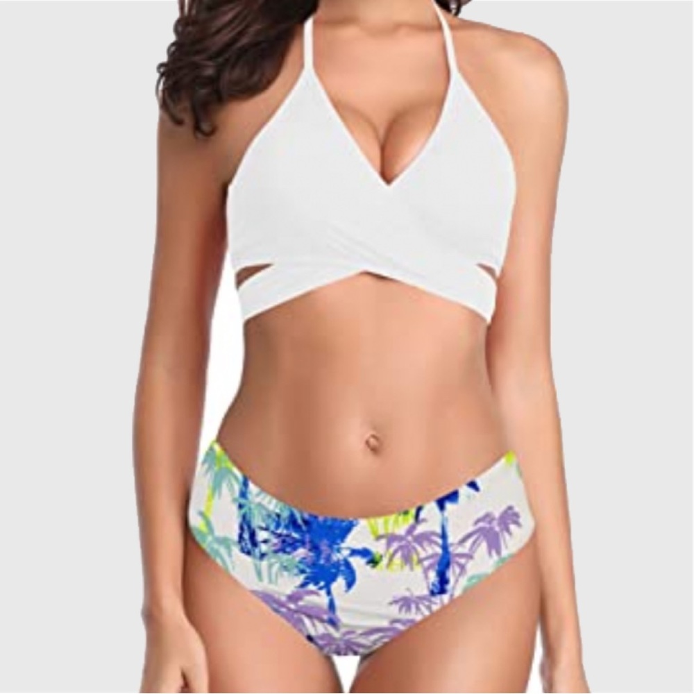 SALE! 3 for $20🌠 Halter Wraparound Top Palm Trees Printed Bottom Bikini Swimsuit
